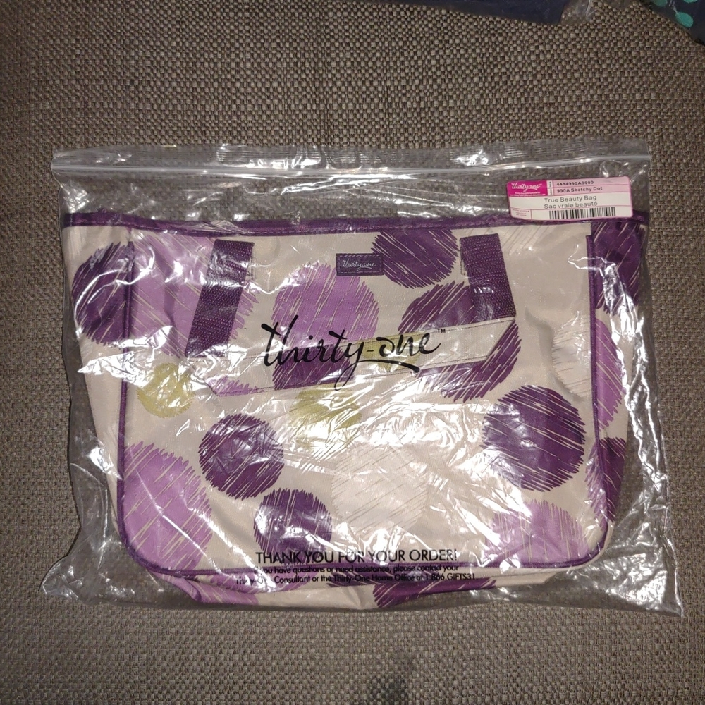 Thirty-One True Beauty Bag